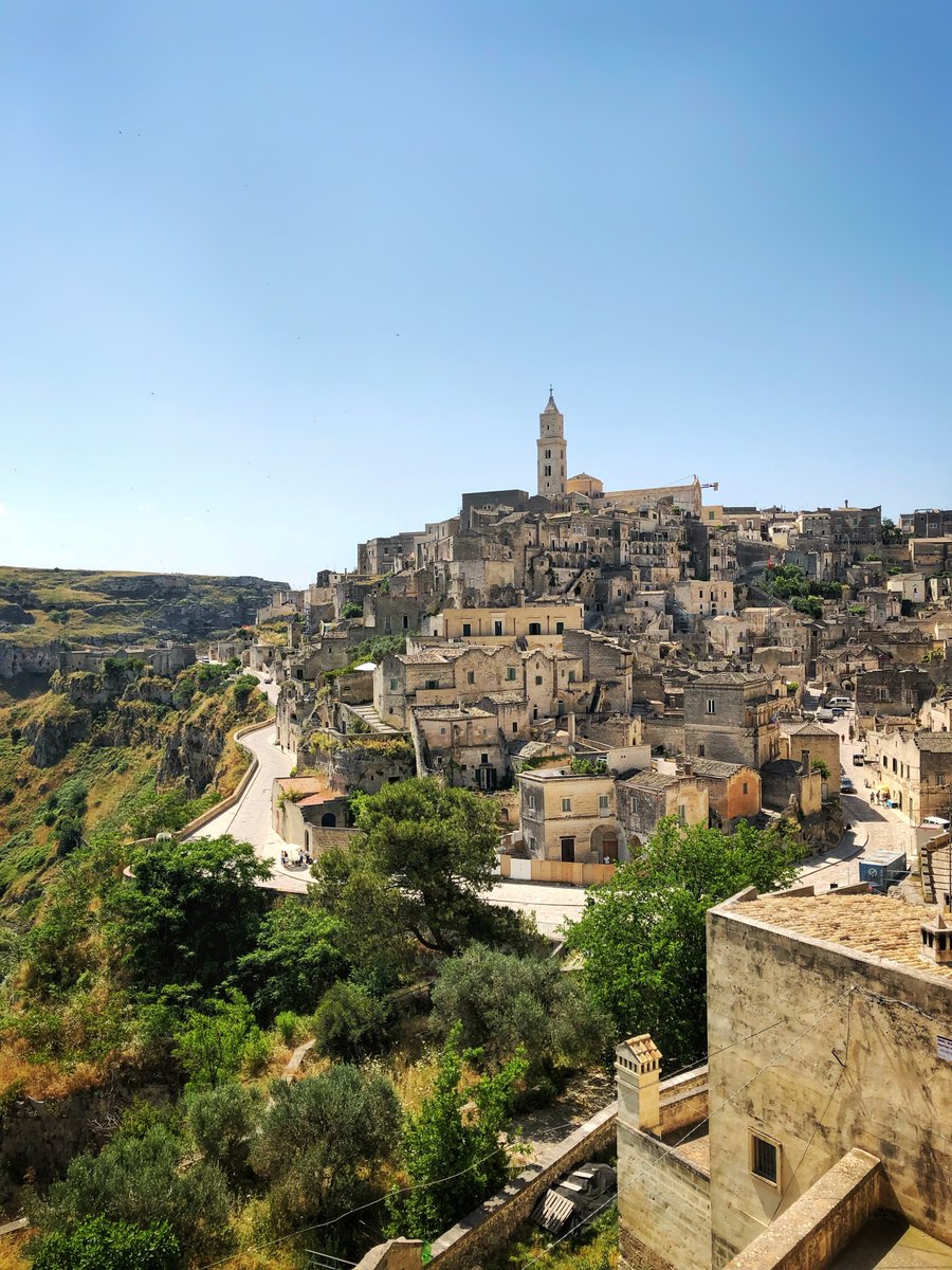 TeamMYTB's tweet photo. 🇮🇹 Matera is one of the oldest inhabited cities on Earth, with a history that goes back to 7000 BC ! 

Discover this UNESCO World Heritage Site by going up the Belvedere di Piazza Giovanni Pascoli for an extraordinay viewpoint on the city 📌

#Italy #tourism #responsibletravel https://t.co/x4ewsEaj4P