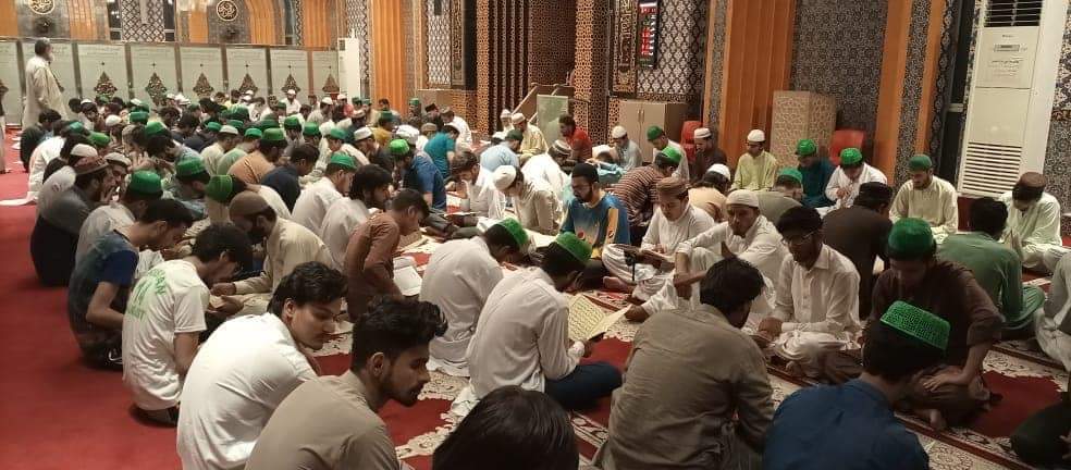 PATofficialPK's tweet photo. شہدائے ماڈل ٹاؤن کی 7ویں برسی پر جامع مسجد منہاج یونیورسٹی لاہور میں شہداء ایصالِ ثواب کیلئے دعائیہ تقریب کا انعقاد
دعائیہ تقریب میں منہاج یونیورسٹی کے پروفیسرز، کالج آف شریعہ اینڈ اسلامک سائنسز کے طلباء اور اساتذہ شریک ہوئے
#7YearsOfInJustice
#ModelTownMassacre @OfficialMUL https://t.co/siGwtpEW9R
