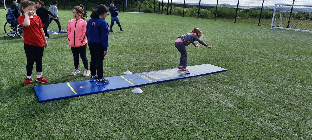 P4Calderwood's tweet photo. More action shots from our Sports Day... https://t.co/6akR5aBBTw