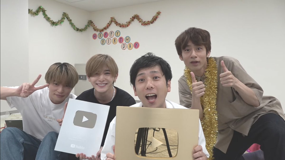 風磨「山田くんこれ持ってください」に「2人で持と」な山田くんJUMPすぎるしノーマルカメラでこの顔面偏差値、毎回驚く