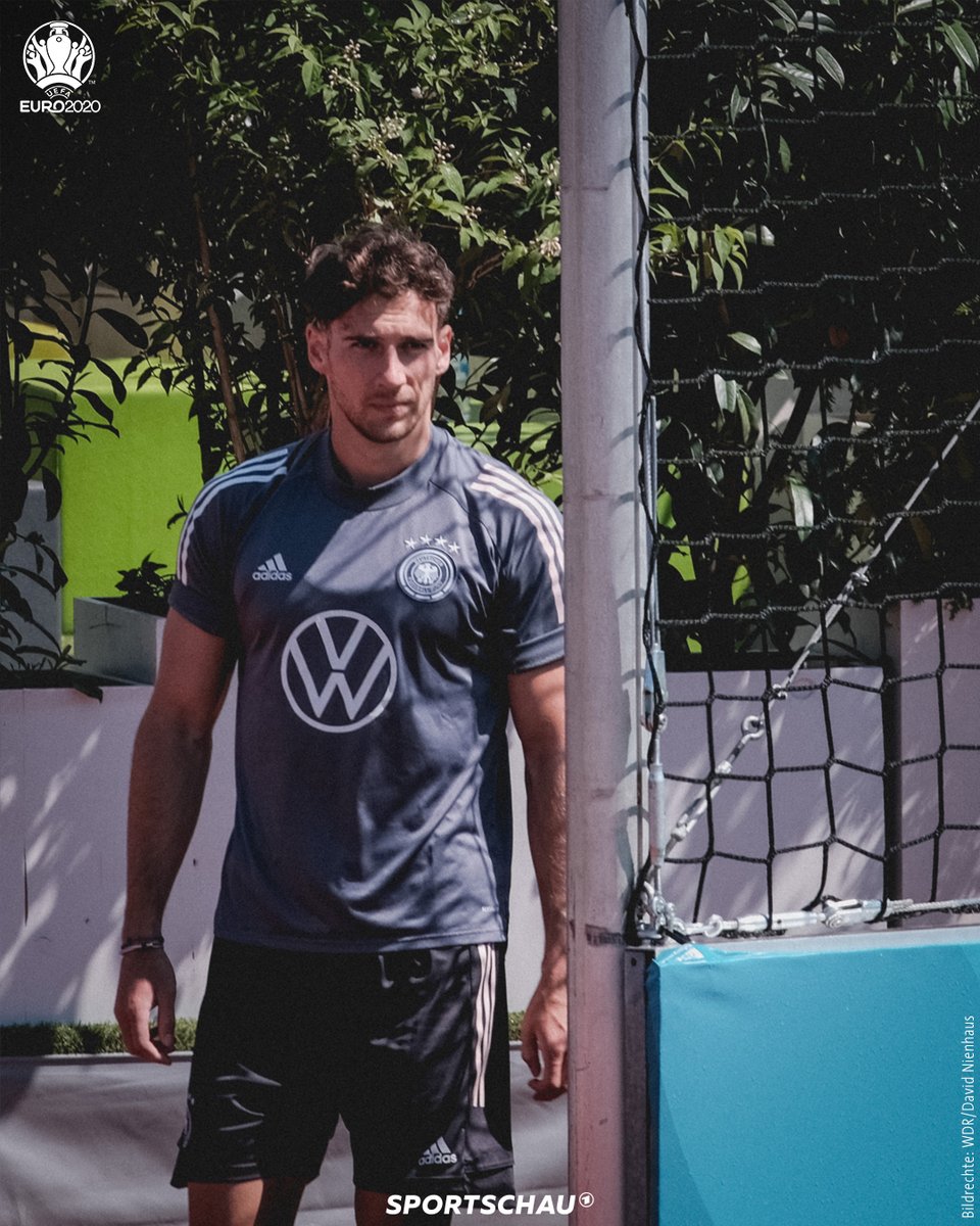 sportschau's tweet photo. 📸 Fotografisches Update aus Herzogenaurach.

@ruhrpoet

#EURO2020 #DFBQ #DFBTeam https://t.co/bwJUxidlF7