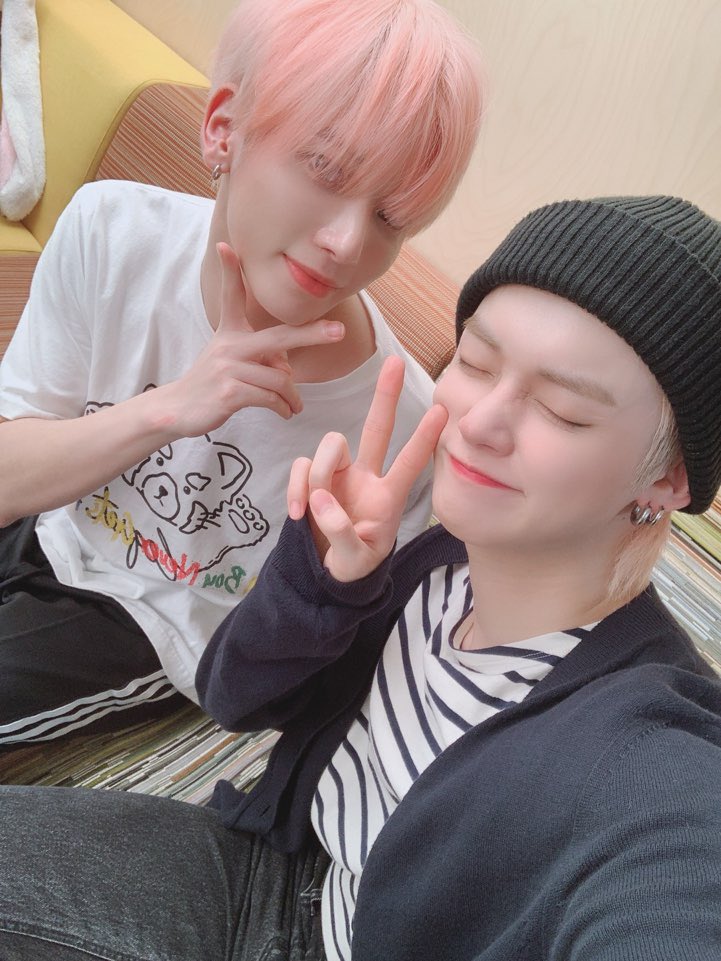 taejunhours's tweet image. taejun through the eras