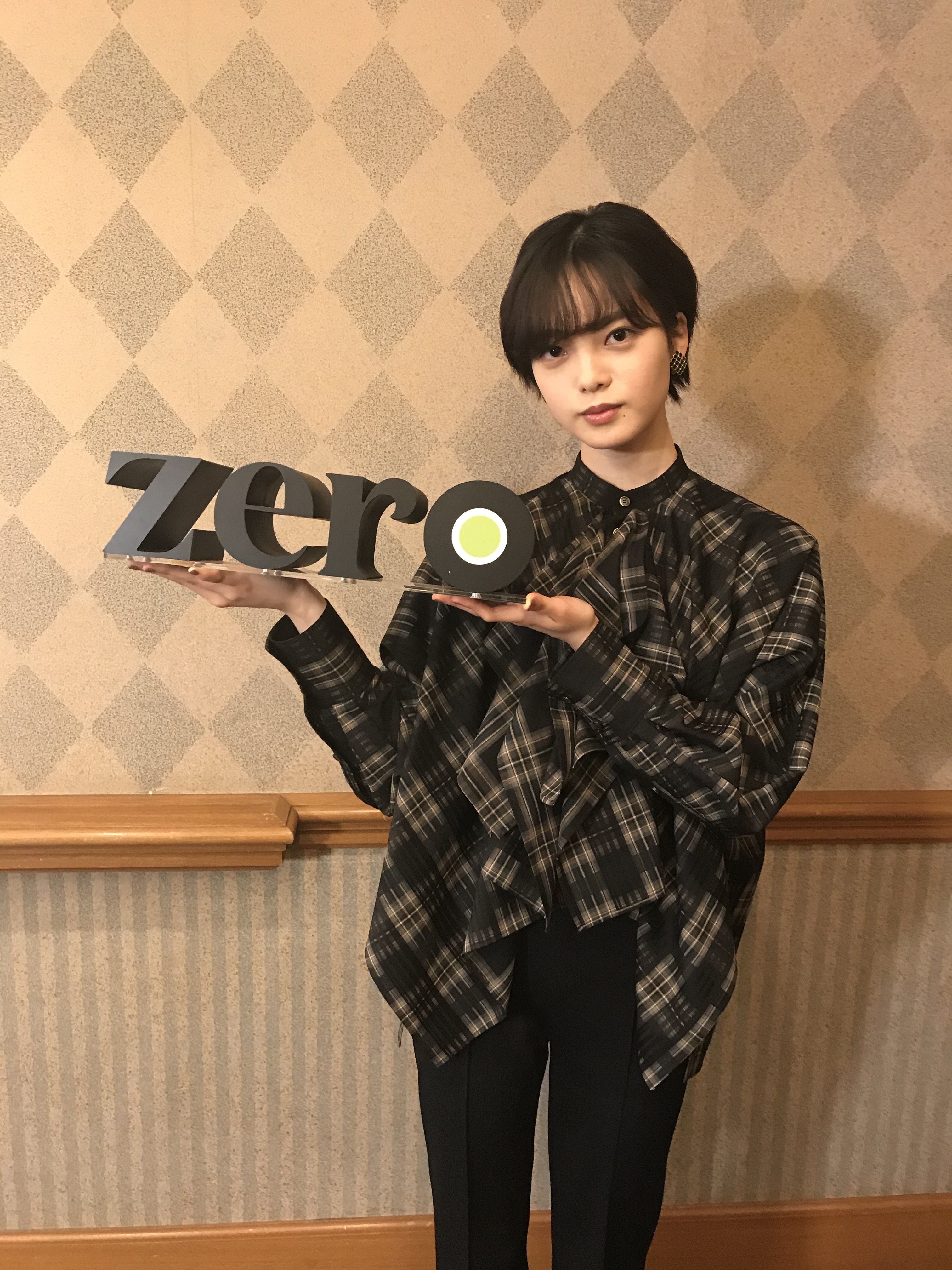 映画 ザ ファブル 殺さない殺し屋 公式 さらに News Every にてメイキングインタビュー News Zero にて 平手友梨奈 さん独占インタビュー お見逃しなく 生放送のため 急遽予定が変更の可能性ございます 映画 ザ ファブル 殺さ