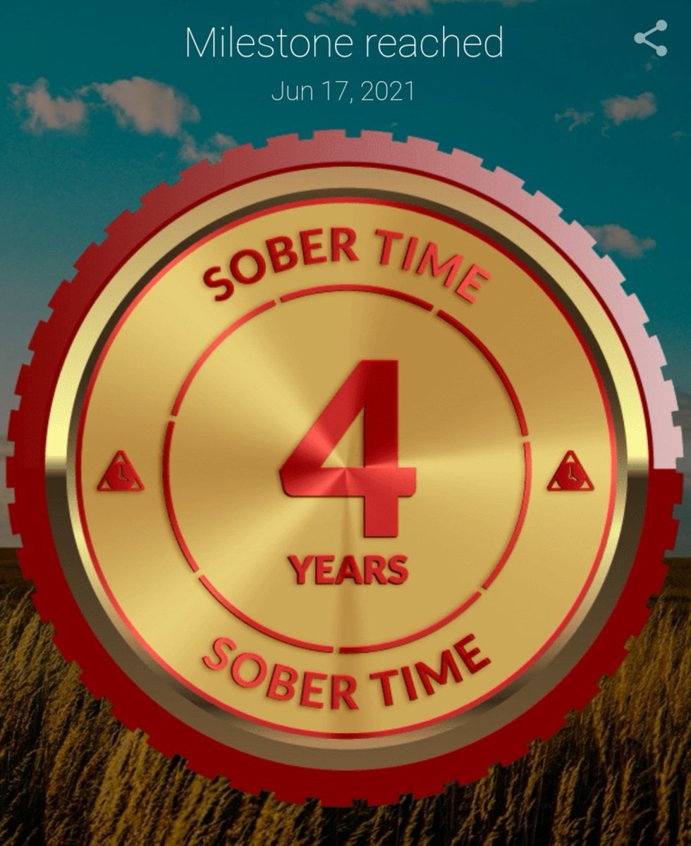 robinlauri's tweet photo. Jag fick precis en trevlig notis i telefonen...
Idag är det exakt FYRA ÅR sen jag rökte cannabis - drogen jag svor på att aldrig lägga av med. Tacksam #beroende! 🌅
#Drogfri #LivingClean #NarcoticsAnonymous #NASverige #Sobertime #Anniversary https://t.co/xsBXmGOHPk