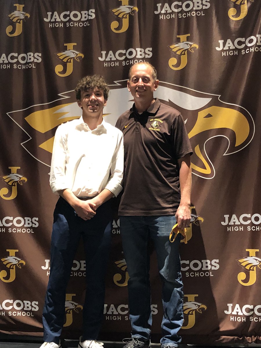 HDJacobsXC's tweet photo. Had a great time at the Senior Sports ESPY Awards tonight! https://t.co/GAZdnxdLW8