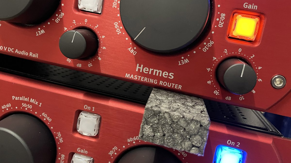 spltweets's tweet photo. SPL Hermes Mastering Router π the next batch will be shipped soon π¦
How does your mastering chain look like?
Find more information about Hermes here π https://t.co/Tg84GRGFDB
#splHermes
#MasteringRouter with #DualParallelMix
#spMasteringWorldwide π https://t.co/PkEfQG5MCj