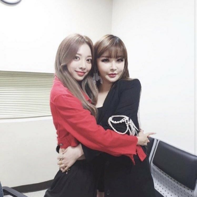 bomarchives's tweet photo. brave girls x park bom collab when https://t.co/MPApwgn1cW