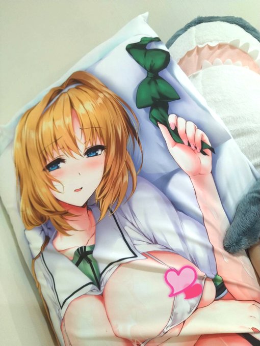 ãR-18ãã宣äŒã
ããã¡ã«ãã«ã«ããã®æ±ãæãå±ããŸãããæã£ãããããã¬ã€ãªçºè²ã§å€§å€ã«ããããæãã§ãâª
äºçŽã¯6/26ãŸã§ããã«ã«ã®ã奜ããªæ¹ã¯æ¯éãªã³ã©ã€ã³ã·ã§ããããã§ãã¯ãé¡ãããŸãã
äºçŽâ
https://t.co/caHmbHhvln
#è¶
æéå¿ãã«ã« #è¶
æå€§æŠ #è¶
æã·ãªãŒãº
#ã¢ãªã¹ãœãã