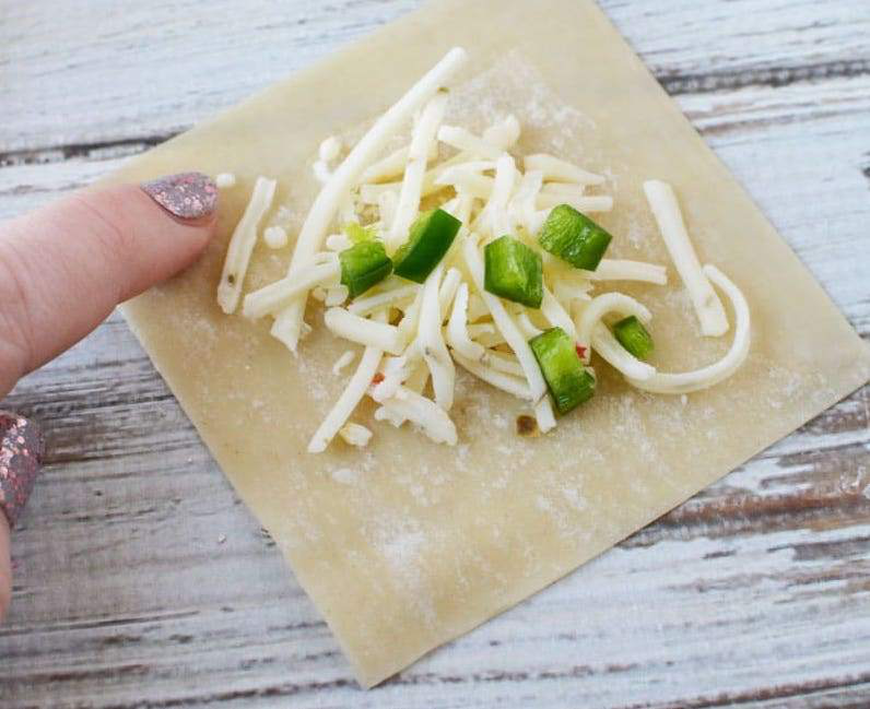 You can find several varieties of wontons to make one of the incredible Wonton recipes.

Read more 👉 lttr.ai/iAlt

#bestwontonrecipes #wontons #Wontonrecipes