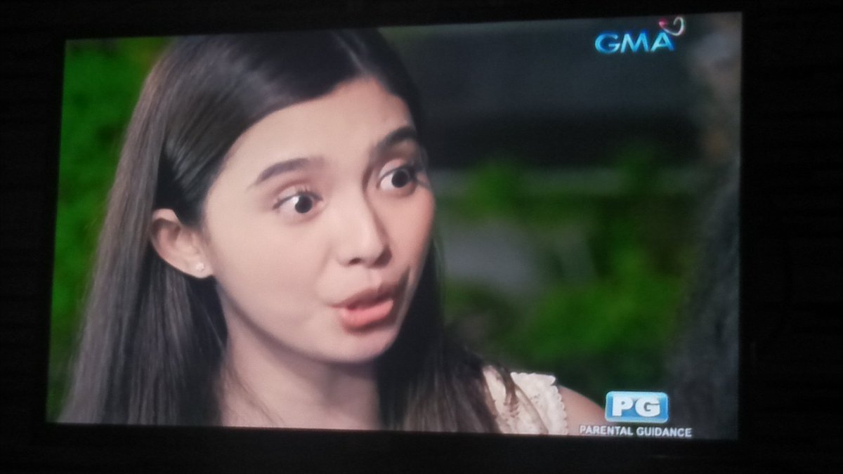RhofiaD's tweet photo. Fakenews yan?

@anaabarro | @sanya_lopez 
#FirstYayaNotHerFault https://t.co/WbcAafO8bb