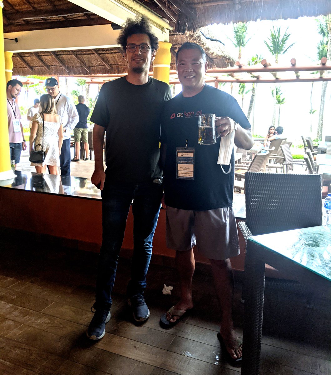 adkernel's tweet image. What&apos;s better than a beer at ClickBid Tulum? Hanging with Nick from topoffers.com. #digitalmarketing #affiliatemarketing @tkuoch