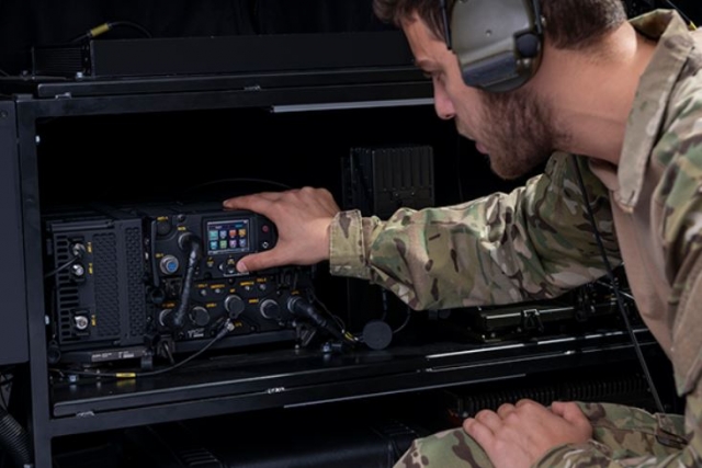 DefenseMirror's tweet photo. .@ElbitSystemsLtd #ELynx #Germany #Sweden:: Elbit Systems to Supply E-LynX Multi-Channel Radios to the Swedish Army https://t.co/oxFn3G1fz7 https://t.co/qJyBTQ1GFo