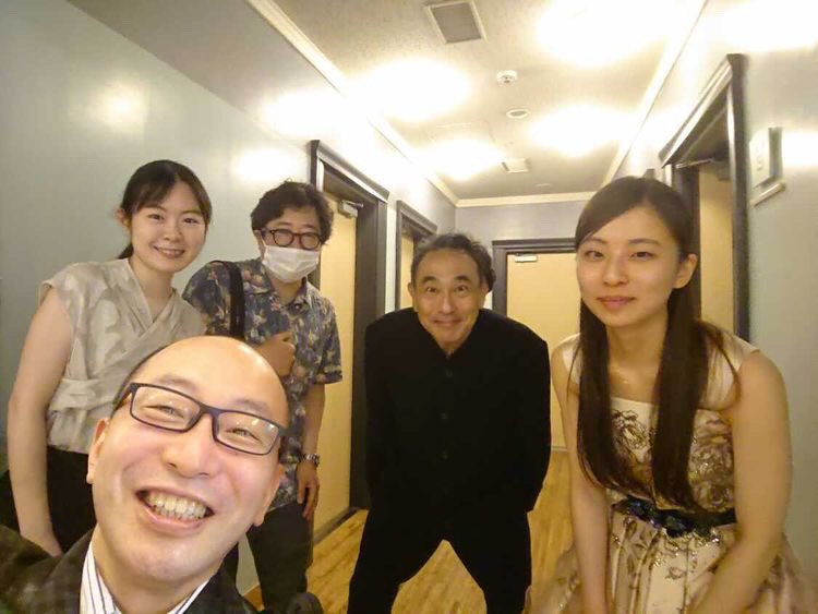 ayane___comp's tweet photo. モニコン終演いたしました。
準備、リハを通して、課題が山積みだと痛感しましたが、藝フィルの皆さま、そして山下先生に演奏していただけて本当に光栄でした。また、お世話になった先生方に作品を聴いていただけてとても嬉しかったです。
これからも前向きに作曲と向き合っていけるよう、精進します。 https://t.co/Je0N4nkdCZ