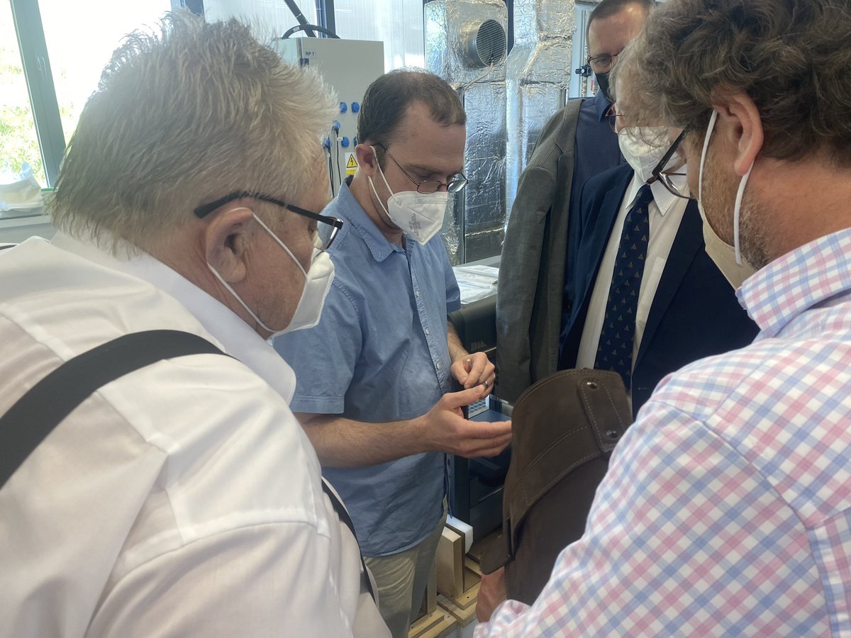 RICAIP_EU's tweet photo. It was great to welcome members of the Electrical &amp; Electronic Association of the Czech Republic in our future Industry 4.0 testbed at @CEITEC_Brno @VUTvBrne today 👍🏻 

#RICAIPtestbed #RICAIPBrno #RICAIPvisit #industry40 #robotics #ai @CEITEC_RG2_2 @vacpav https://t.co/eBqzT9LHMY