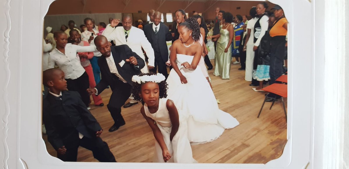 velisto1's tweet photo. @METROFMSA @Ntando_Official @Leratokganyago Yoh! Can not wait for our Wedding song to be sung by @Ntando_Official . Here we grooved to it back 15yrs https://t.co/tL80ecr2BG