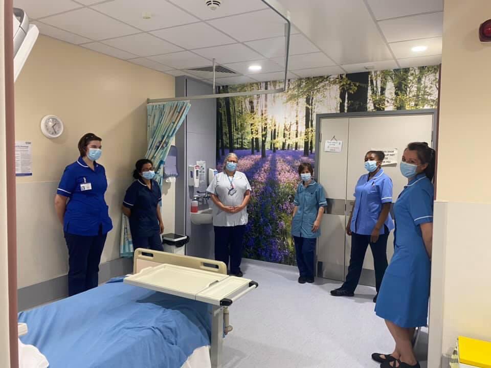 CarrelNuh's tweet photo. Carrel Shared Governance have been working hard to coordinate the arrival of our beautiful Murals in our boring side rooms!! Great to finally see them up and great team work to get them done during a busy clinical week 👏🏻. @MakingsRn @SarahBrand21 @markrigby22 @cxby26 @beldring1 https://t.co/4f2Mgl9oaD