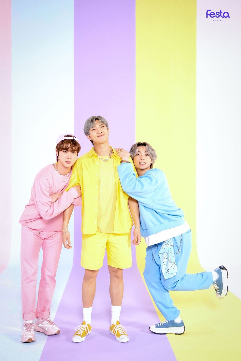 roni_pool's tweet photo. 방탄소년단 전국, 석진이와 남준 스케치에요
유튜브 링크: https://t.co/pBrl4qfZzB
🍭🌸🦩
#BTSARMY #BTS_THE_BEST #JK #Roni_Pool #ARMY https://t.co/B0Pi3S8nXz