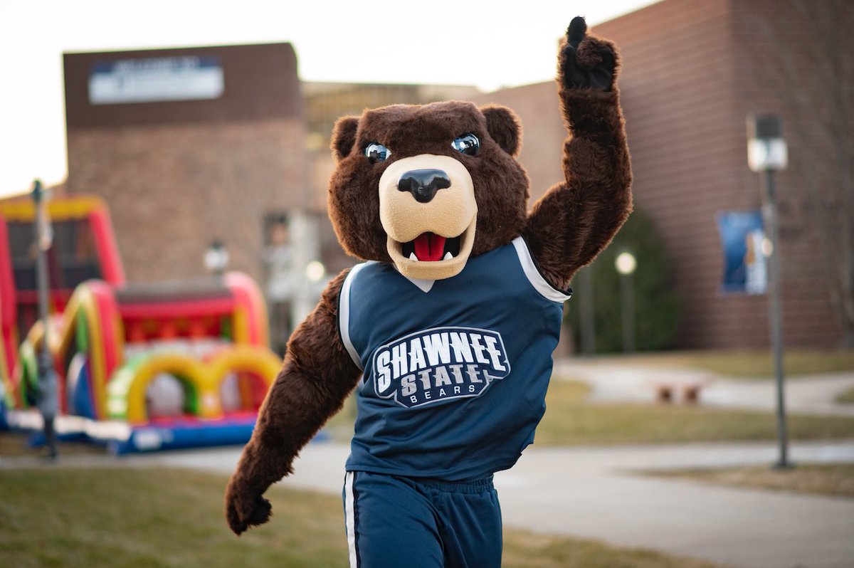 ShawneeState's tweet photo. Happy #MascotDay to our favorite Shawn E. Bear! π»
#ShawneeState #ShawnEBear https://t.co/wxGs6b2Hwf