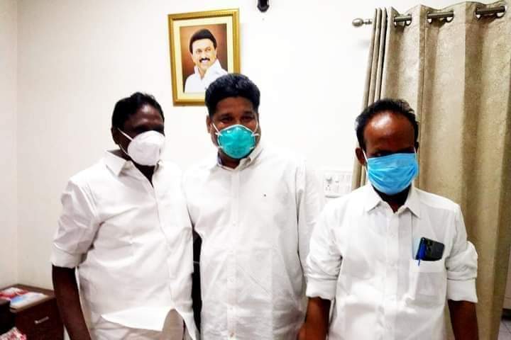 CNAnnaduraiMP's tweet photo. மாண்புமிகு தமிழ்நாடு முதலமைச்சர் @mkstalin அவர்களால் புதுடெல்லிக்கான தமிழ்நாடு அரசின் 
சிறப்பு பிரதிநிதியாக நியமிக்கப்பட்டுள்ள திரு.ஏ.கே.எஸ். @AKS_Vijayan அவர்களை நேரில் சந்தித்து வாழ்த்தியபோது.. https://t.co/fXn0VRzgBX
