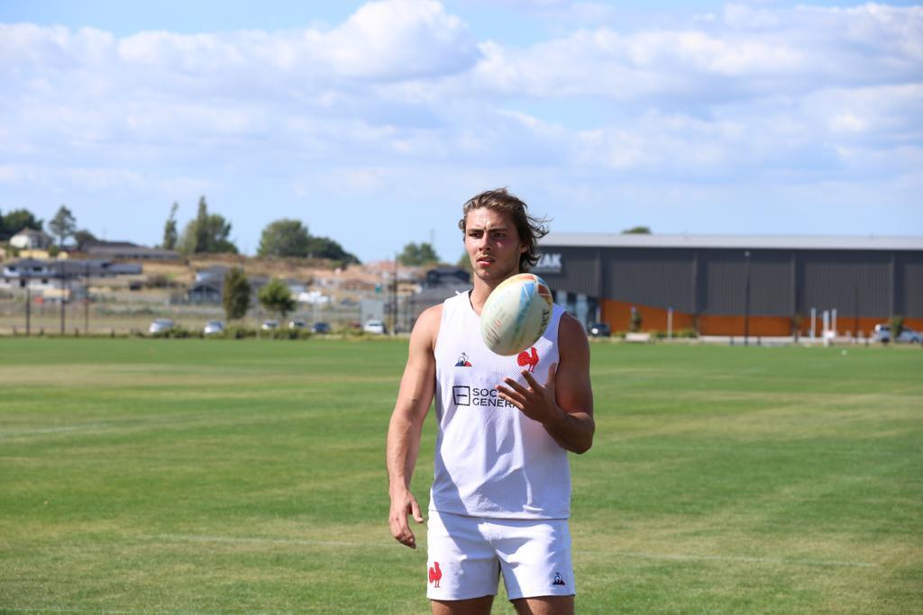 De retour à la maison, @AZeghdar a les yeux rivés sur Tokyo Antoine Zeghdar, fraîchement transféré au @CastresRugby, va disputer le tournoi de qualification olympique avec @FranceRugby ce week-end à Monaco, où il est né. Son interview 👉 urlz.fr/fVze