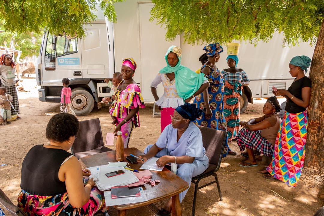 JarjuZahra's tweet photo. As part of the activities of the #IAM4ZERO campaign, SOS mother’s clinic nurses offered free cervical cancer screening and counseling to the women of Balanghar in CRR.

#IAM4ZERO 
#EndCervicalCancer 

@UNFPATheGambia 
#DeliveringForTheGambia https://t.co/bbPpfwSBKD