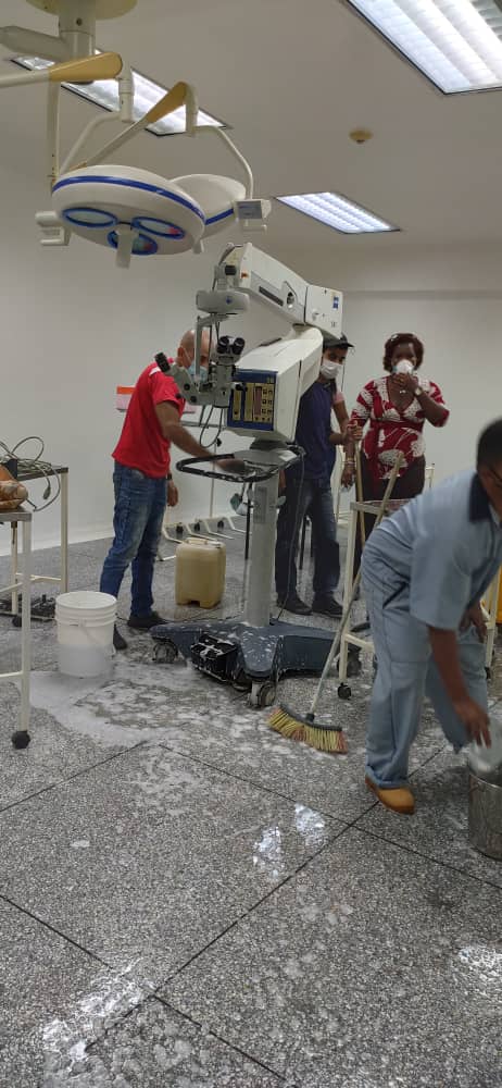 cubacooperaven's tweet photo. Intensas jornadas de trabajo se realizan para dejar listo el equipamiento del Centro Oftalmológico del estado #Amazonas, próximo a su inauguración.

#CubaPorLaVida #CubaCoopera #EliminaElBloqueo #CubaSalvaVidas https://t.co/xqxzy8j5tb