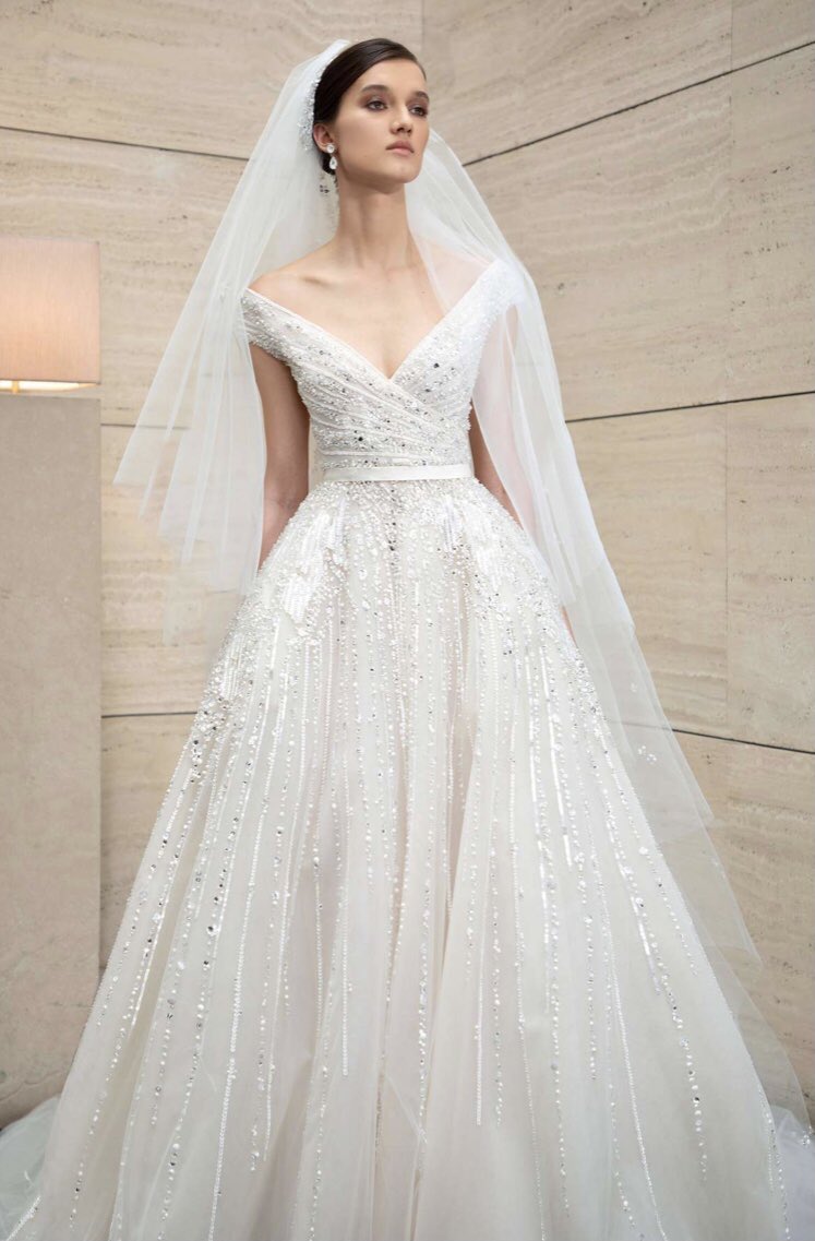 gita_mathew's tweet photo. This is for all the young ladies out there! Elie Saab has always embodied through his creations romantic femininity and continues to do so in a new bridal collection for 2021.
#FaveDesigner❤️
#JuneBrides
@senalidesilva
@pavanaynay
@maashimellows
@Minaleemad https://t.co/UJm7X22NMG