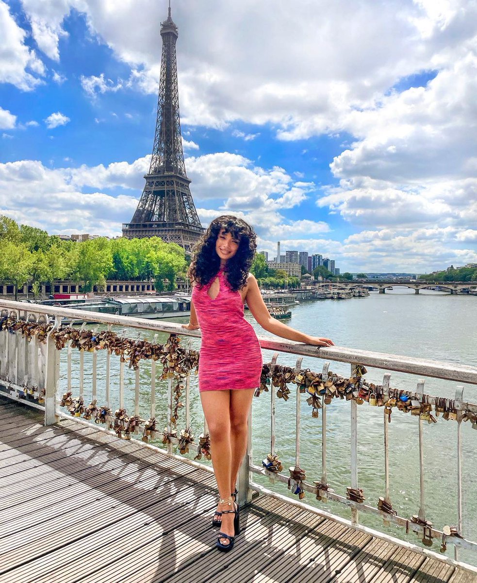 SUMMER MOOD ✨💖
Shoppez nos nouveautés> bit.ly/3iREFZE

📸 instagram.com/cecilialaulann…