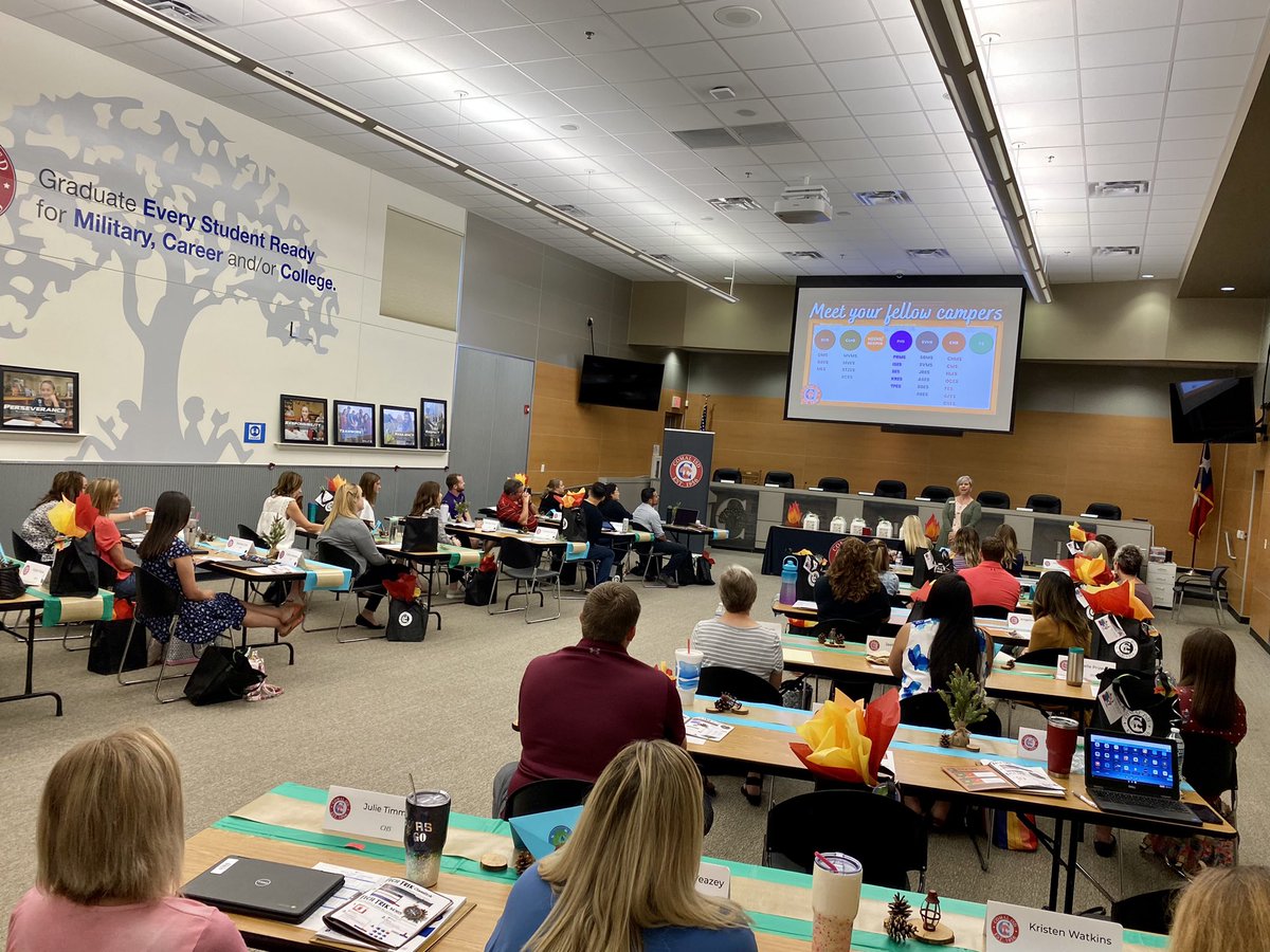 Welcome each and every new hire! Comal ISD is so honored to have you on board! @AllisonR_CISDHR <a href="/Supt_comalisd/">Andrew</a> <a href="/KathyMansfield/">Kathy Mansfield</a> <a href="/HillAnnt/">AT Hill</a> <a href="/hanna_schramm/">Hanna Schramm</a> @ComalLueck Let Camp Comal begin!!