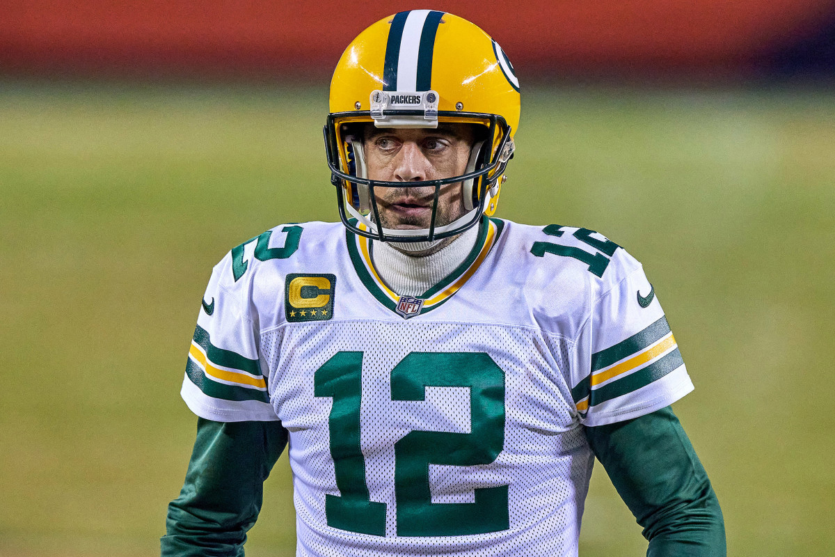 Aaron Rodgers still wants out, and teams should 'continue to call' NFL insider