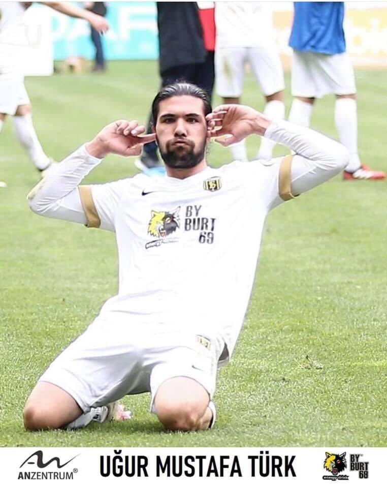 Geçen sezon formamızı terleten Golcü oyuncumuz  Uğur Mustafa Türk tekrar Bayburtsporumuzda hayırlı uğurlu olsun 🧿