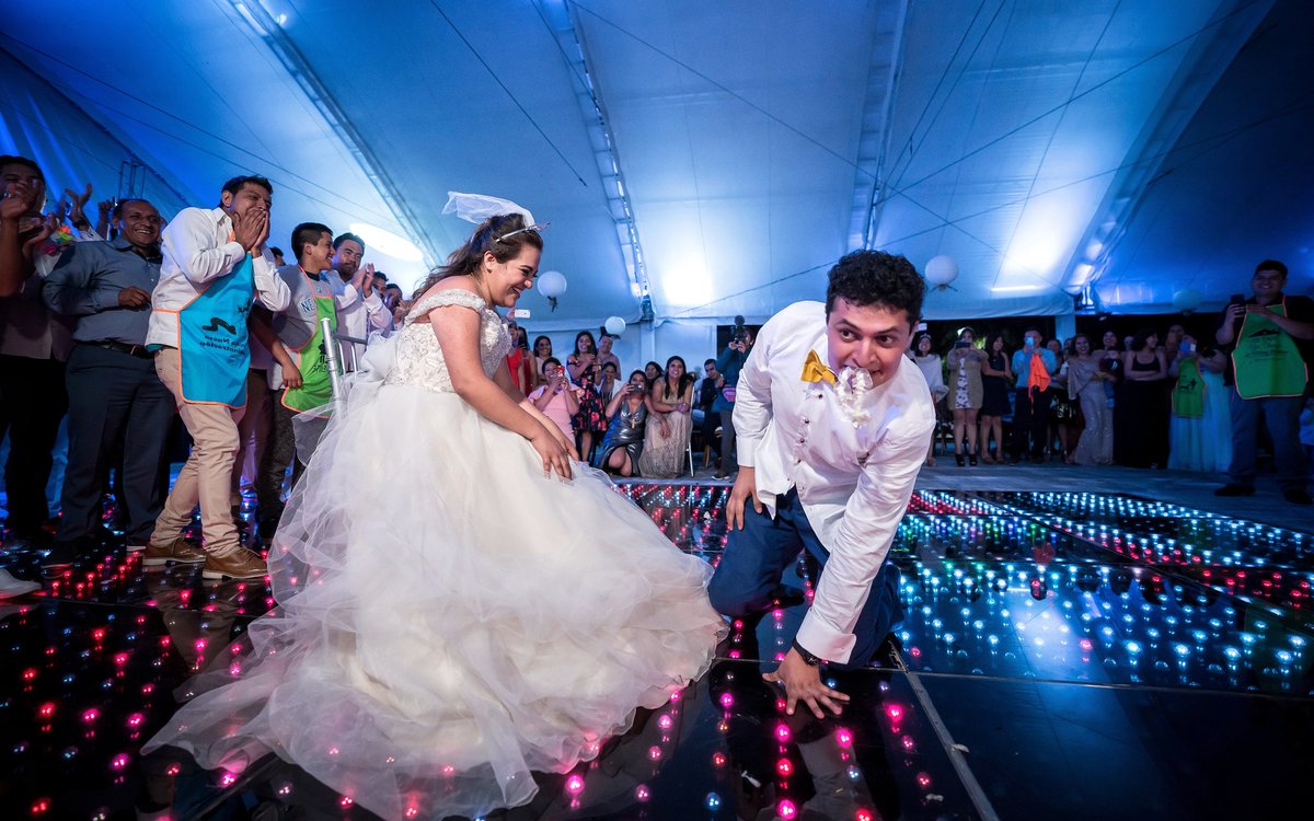 enigmatino's tweet photo. El liguero 💫
▪
▪
▪
#mexicoweddings #novias #novias2021 #novios #oaxaca #oaxacadestinationwedding
#oaxacawedding #wedding #weddingcalenda #weddingday #weddingfotographer
#weddings
#bestweddings #boda #bodas #bodas2021 #bodasmexicanas #bodasmexico #bodasoaxaca https://t.co/9xBTfdfdAH