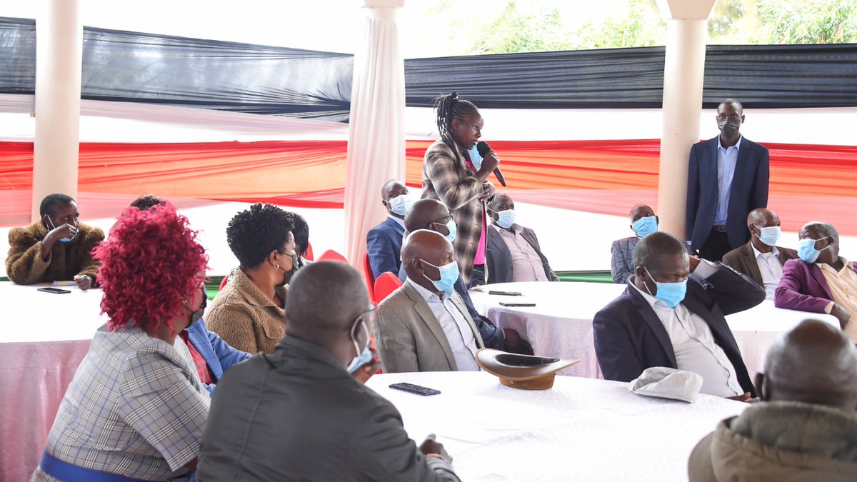 WilliamsRuto's tweet photo. Hosted Members of County Assemblies from Baringo led by Speaker David Kiplagat Kerich at the Karen, Nairobi County. https://t.co/awun15i0b0