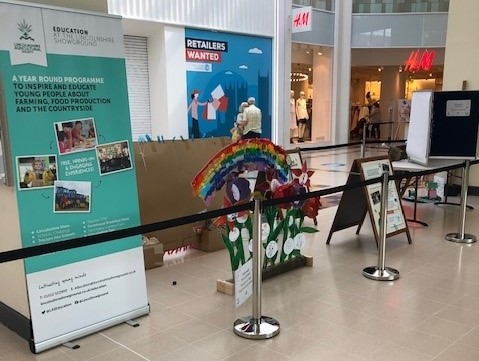 LASEducation's tweet photo. The Early Years 'Reuse &amp; Show' recycled sculptures/artwork created by Nursery and Infant Schools are just brilliant! Thank you to our sponsor @WatersideSC for displaying them for everyone to admire. You can view them this week and next in the Waterside Centre! @LincsShowground https://t.co/qgp5zmgo2U