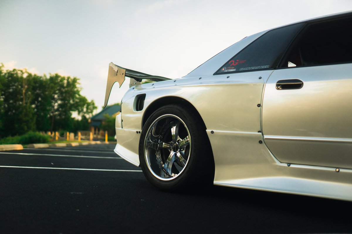 GageP77's tweet photo. A lil R32 action for your Thursday 💜 https://t.co/XOkiR40tM4