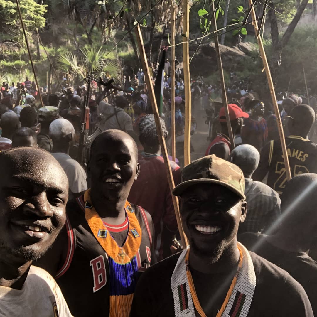 danieladlino's tweet photo. It is the Hoding Effira T shirt that rocked in Hoding 😍😍😍😍 Thanks to Otuho Culture Heritage Center.
#Effira #MayyaKingdom #KingdomofMayya #Otuho #Otuhoni #Abalwa #Otuho_Culture_Heritage_Center #Hoding #SSOT #SouthSudan #Torit #Akara #Obijitayja #Nyong #Ajava #Onyo_Ihawa https://t.co/rXZB7YtJ0Q