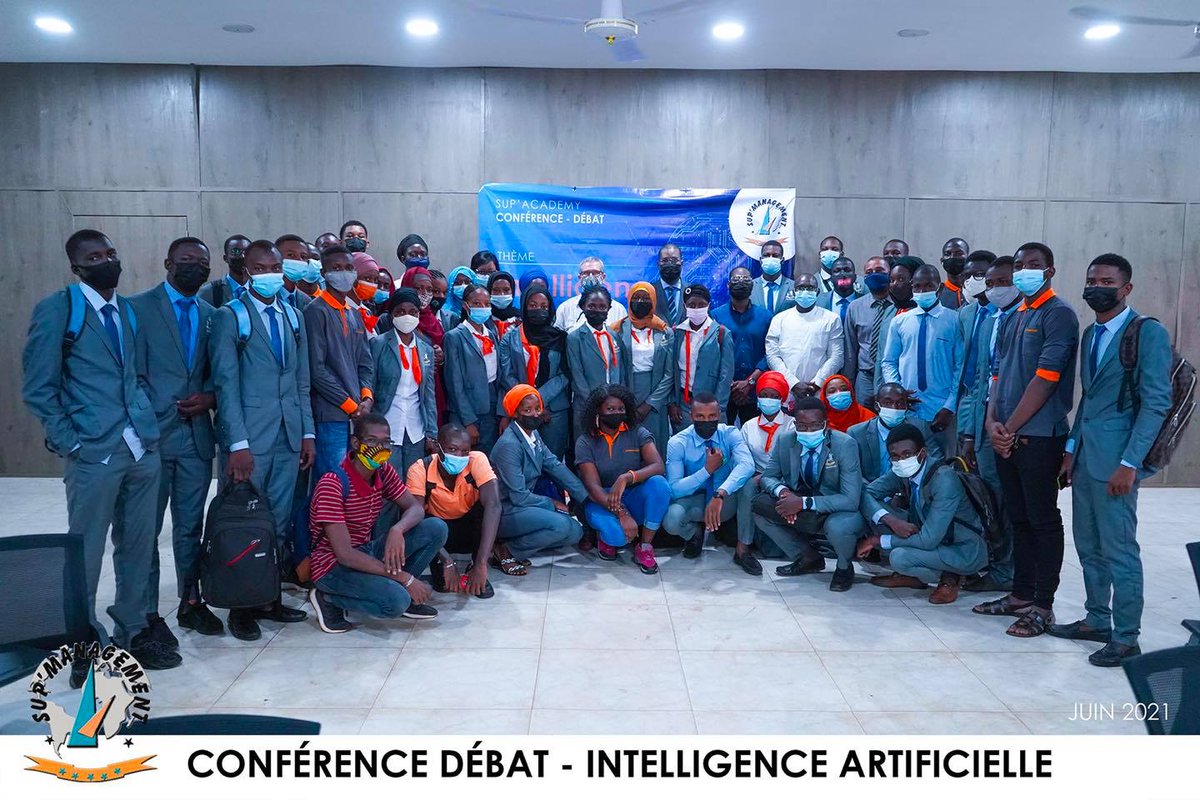 RoboticsDiakite's tweet image. 🚨Throwback Thursday🚨  

Diakite Robotics à Sup Management à la Conférence-débat sur le thème : « L&apos;intelligence artificielle : défis et opportunités » !

Merci à l&apos;Université pour l&apos;invitation !

#DiakiteRobotics #SupManagement #RobotsMali #robotics #technology #Afrique #Bamako