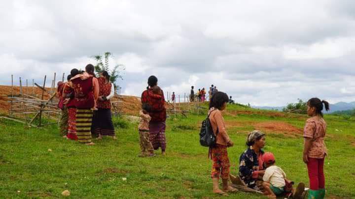2021Revtweets's tweet photo. As there clashes between SAC terrorists and Northern alliance forces of TNLA, AA, MNDAA become intense at least 150 people from LwalKan, Kutkai have fleeing. #WhatsHappeningInMyanmar #June17Coup https://t.co/BJ7VkrhtZc
