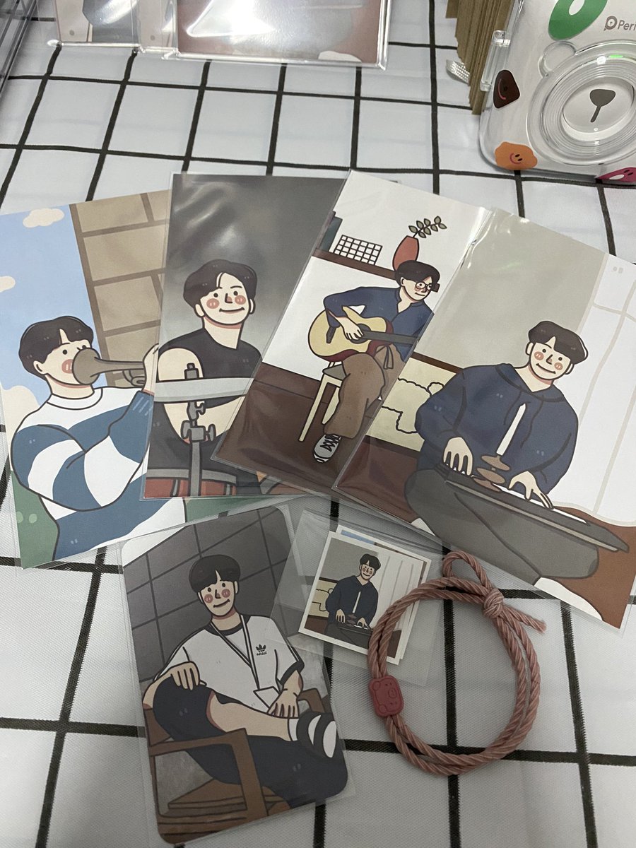 mamiew_ka's tweet photo. มะเหมี่ยวแจกเซตภาพจากคูม @meyinwar 1เซตค่ะ...ตามในภาพเนยนะคะ...รีทวิตไปเรยค่ะ...ไม่ต้องเสียค่าส่งใดๆ..นั่งยิ้มสวยๆรอรับดั่ยเนยค่ะ...เดวพรุ่งนี้มะเหมี่ยวจะมาประกาศผลให้นะคะ...ข่อมขุ่นข่าาา... https://t.co/R31MepvQrg