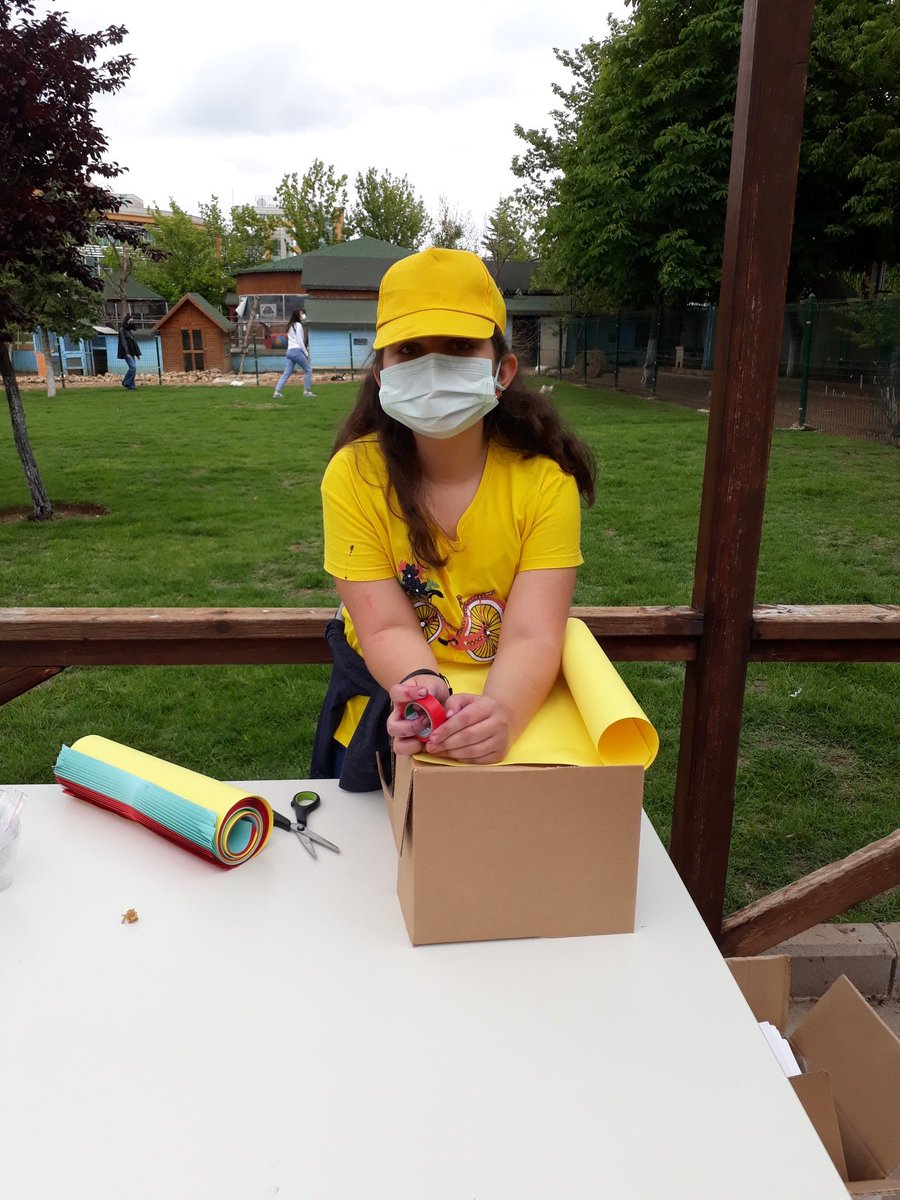 Yaz festivali etkinlikleri kapsamında öğrencilerimizle buluştuk.Yine hem eğlendik hem öğrendik.Eğlenerek öğrenmek Doğamızda var  🌳🍀🌿
<a href="/incekdoga/">İncek Doğa Koleji</a> <a href="/zlemGle41005216/">Özlem Güler</a> <a href="/BetulBkececi/">Betül Büyükkeçeci</a>
<a href="/mftufekci/">Mehmet Fatih Tüfekçi</a>