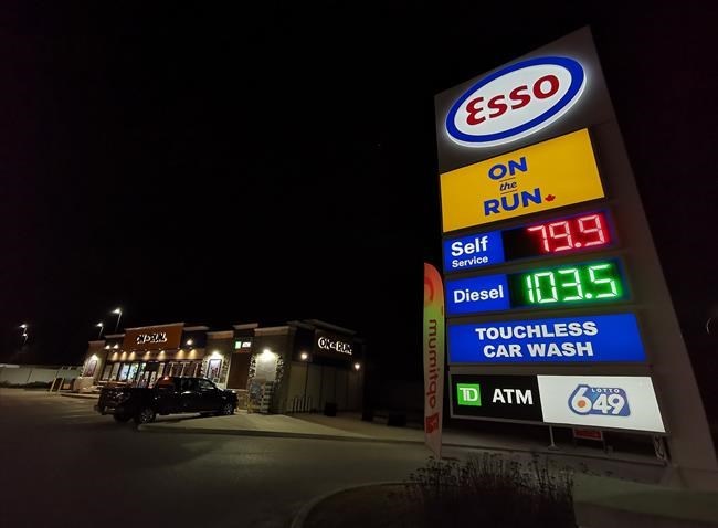 CityNewsKIT's tweet photo. Loblaw expands PC Optimum at Esso stations, points redeemable on gas, car washes https://t.co/HMN3neENzF https://t.co/RcOXv5ZmE4