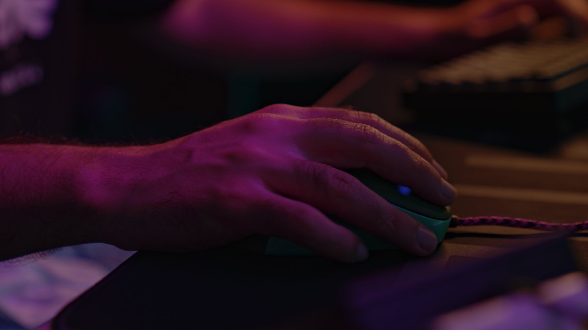 If you want a mouse, pledge more and get one of our packs! >> kck.st/3pXoUlF