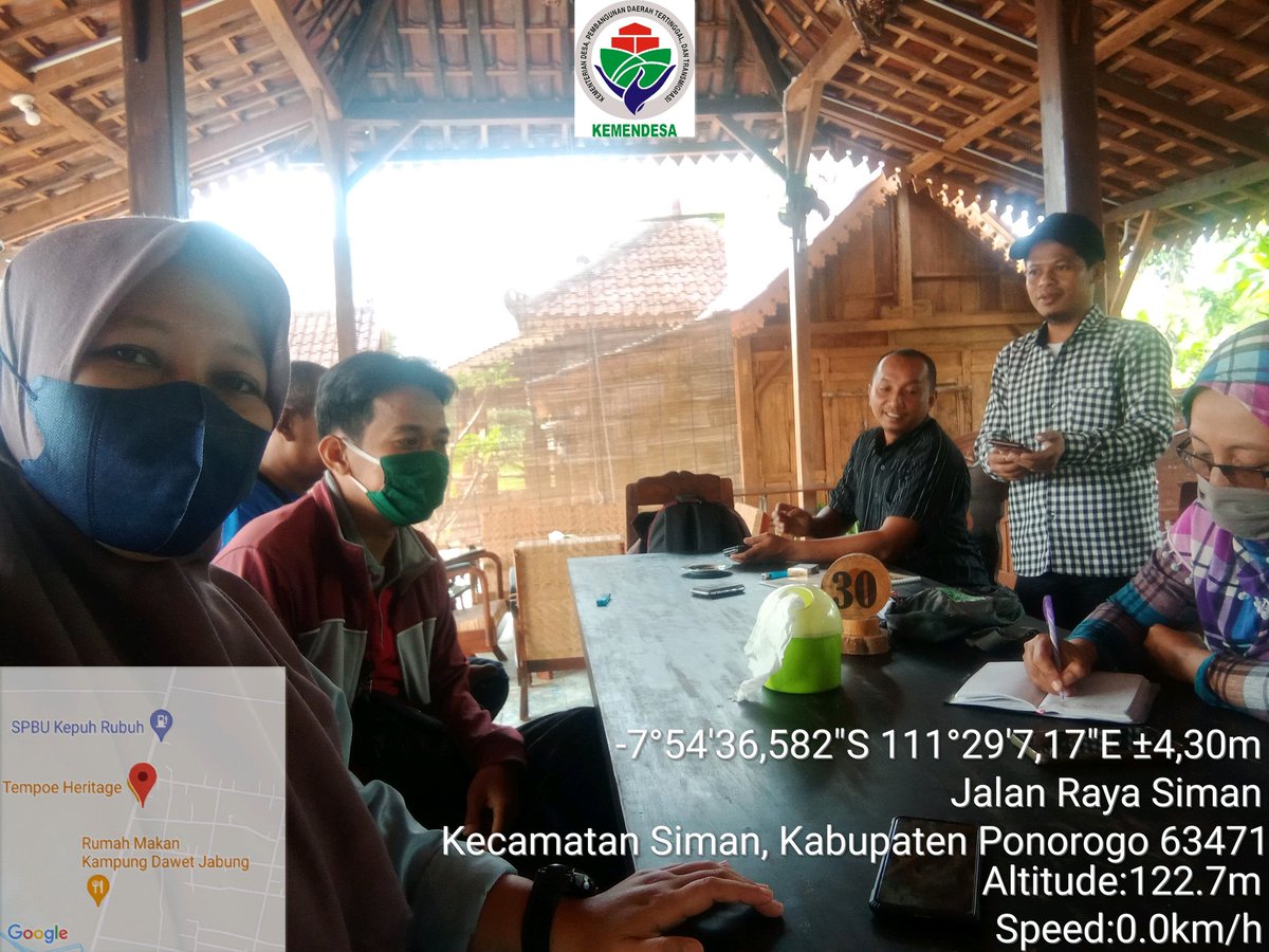 shodiq1784's tweet photo. Belajar untuk lebih tau dan mengerti tentang hal hal dalam Berdesa antara satu dengan yang lain, dengn yang Ahli,
@TrihNovi 
@anwarsunhui 
@KhoirulSip 
@AWahyud45292731 
@Anisrirejeki27 https://t.co/uI2H8NlJgZ