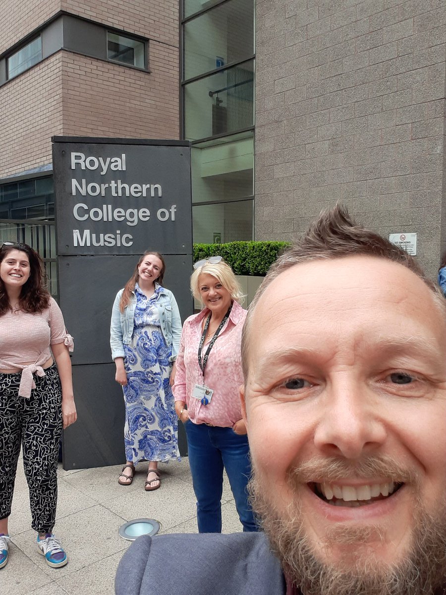 @RNCMvoice <a href="/rncmsu/">RNCM Students' Union</a> SU President induction, yay!