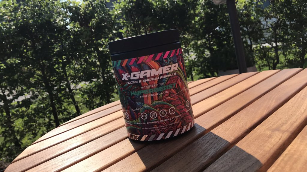 Testade nyss X-Gamer Hyperbeast. God smak och härlig för en varm sommardag som denna☀️ @XGamerEnergy <a href="/PrimaeSport/">Prima eSport</a>