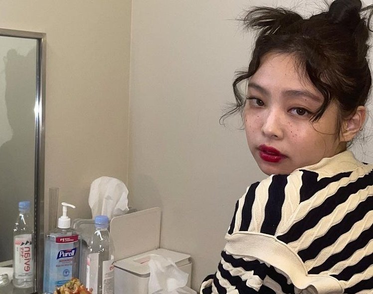 jennie pics tweet media