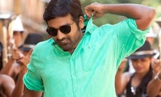 remaerdkihtraK's tweet image. More than 25 +projects  have in hands.Many other big films also trying to rope him 🔥🔥🔥🔥The busiest actor in india doing films,web series ,varietyshows in  kollywood,tollywood,bollywood going to rule indian cinema #Vijaysethupathi #MakkalSelvan ,#Busyman