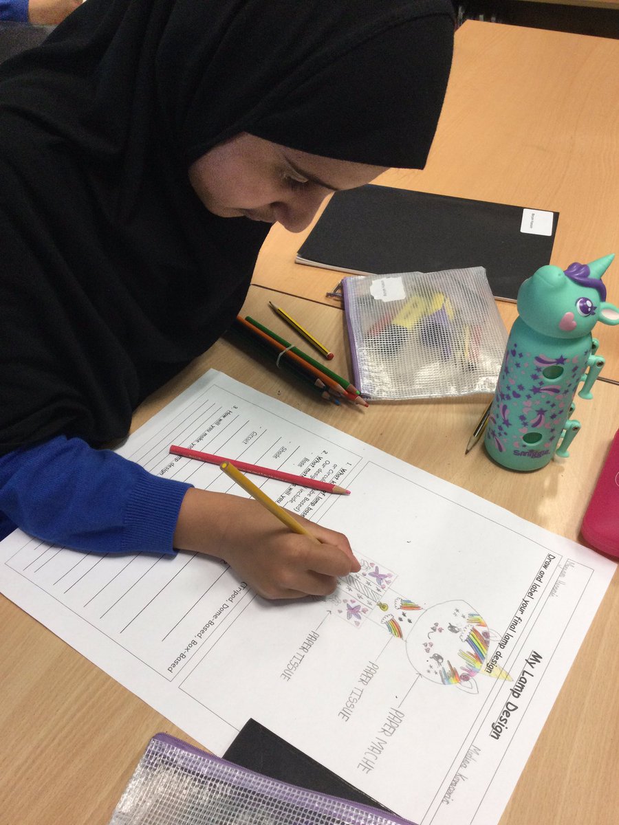 LydgateY5B's tweet photo. Great afternoon designing our electric lamps.
We have been labelling the materials we are going to use and thinking about how we going to join everything together.👍 https://t.co/fcxQFXTW60