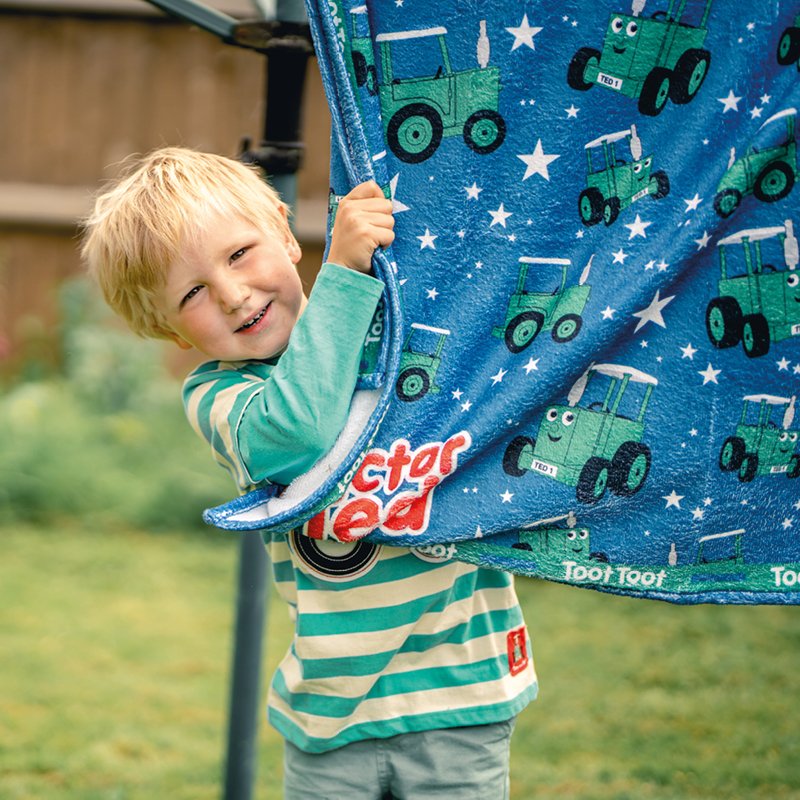 Tractor Ted Official tweet media