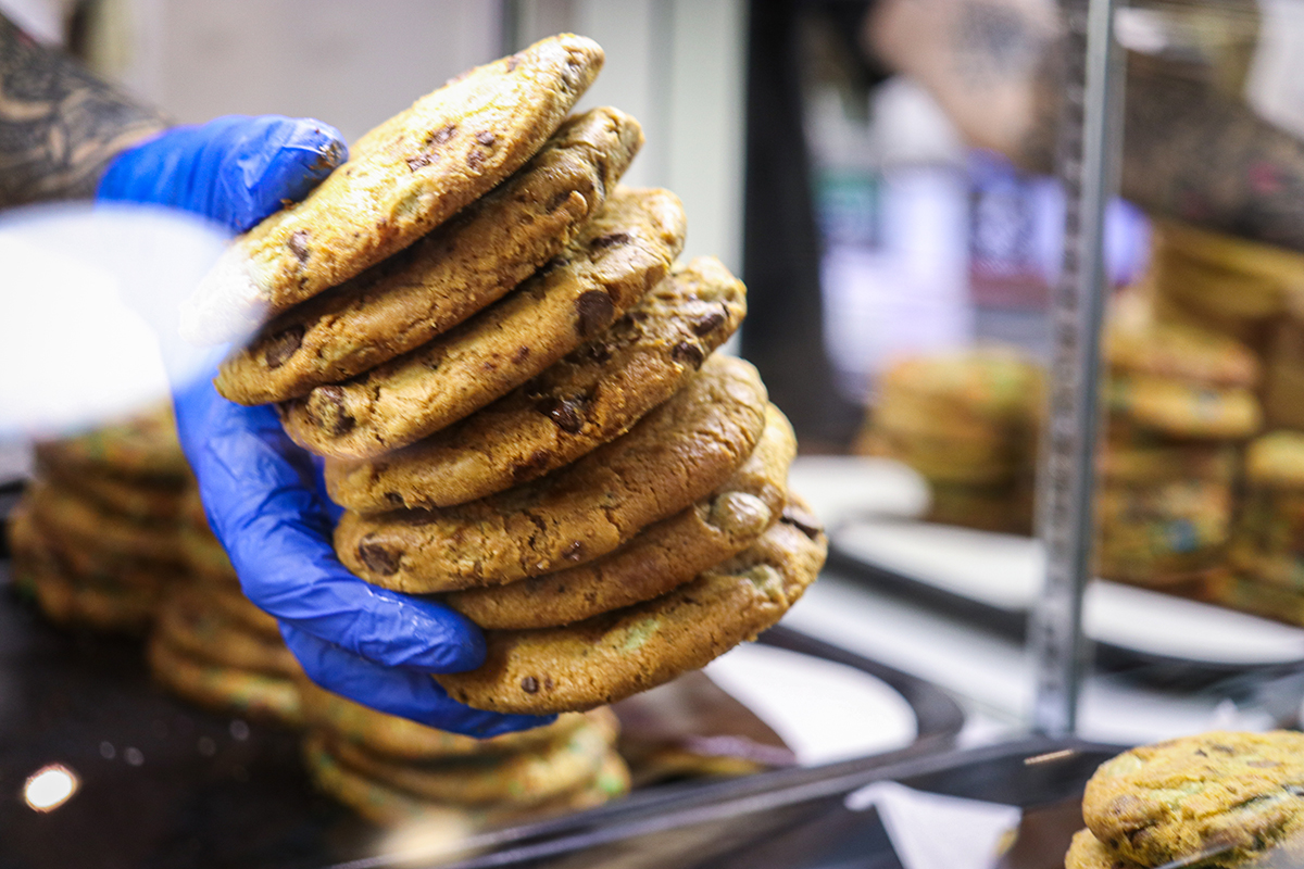 Famous 4thSt Cookies tweet media